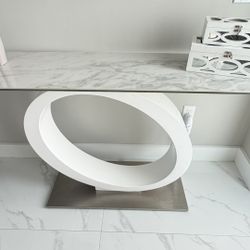 Console table