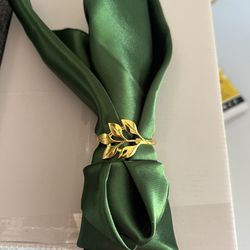 Emerald Green With Gold Ring Satin Napkins 