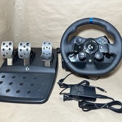 Logitech G923 Racing Wheel 