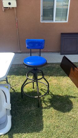 Tall chair