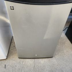 Little Fridge Small Fridge Mini Fridge