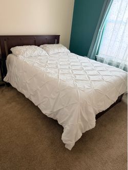 Twin bed and mattress
