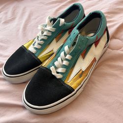 Revenge Vans Size 4
