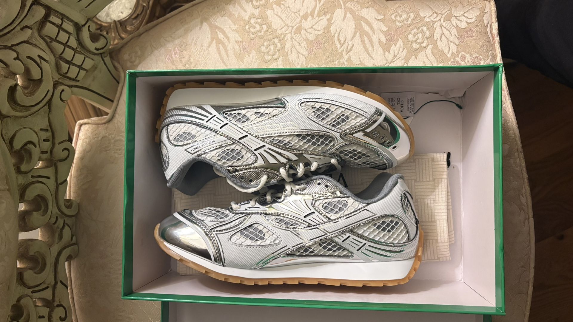 Silver Bottegas Size 10