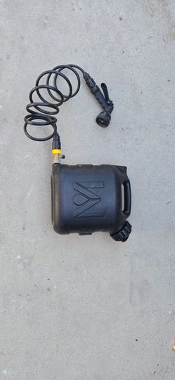 Waterport 2 gallon water tank - surf shower