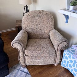 Recliner Chair 