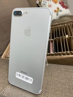 iPhone 7 Plus unlocked 32 gb