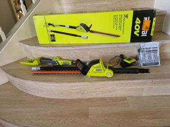 Ryobi ONE+ 18V 90 MPH 250 CFM Cordless Battery Leaf Blower/Sweeper with 2.0 Ah Battery and Charger.(Open box never used)
