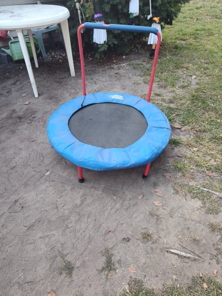 First Fitness Trampoline