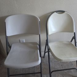 Sillas $25 x las 2 precio firme