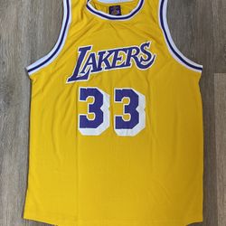 Kareem Abdul-Jabbar Lakers Jersey Adult XL