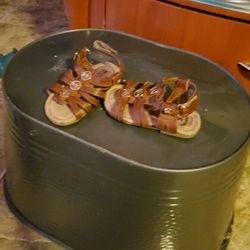 Michael Kore  Little girl sandals