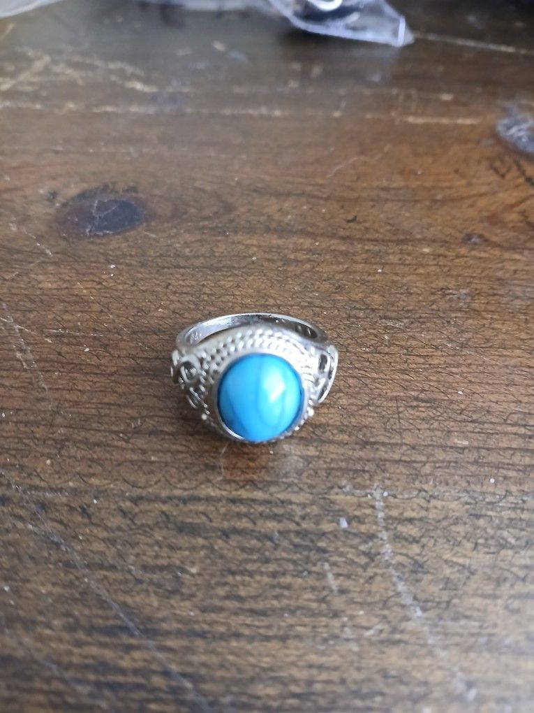 Sterling Silver 925 Woman's Turquoise 7 3/4 -8 Ring