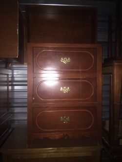 Selling my dresser,