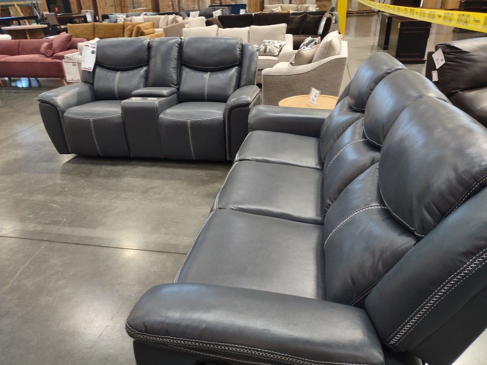 New Recliner Sofa And Loveseat With Chargers 