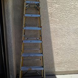 8 Feet Ladder