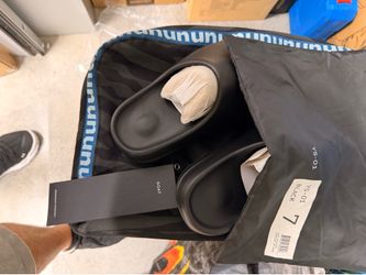 Yezzy slides