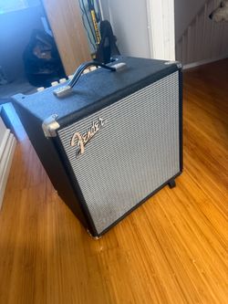 Fender Rumble 40 bass amp