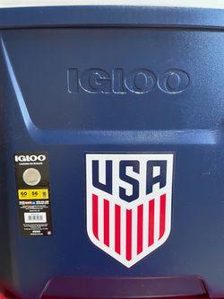 Brand New- Igloo cooler with wheels 60 qts (50 liters- 90 cans)