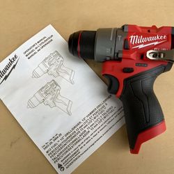 Milwaukee M12 Fuel Hammer Drill 
