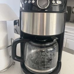 KitchenAid 14-Cup Programmable Coffee Maker – Works Great
