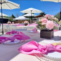 Pink napkins