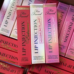 Too Faced Lip Injection Bundle 