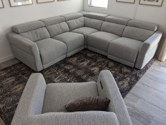 4-Seat Symmetrical Power Reclining Sectional And Chair