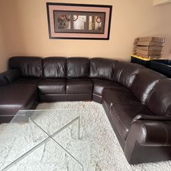 4 Pcs Leather Sofa With Chaise Great Conditon