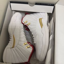 Jordan 12 Retro FIBA (2019)