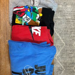 Boys XL Lot. Nike Hoodies, Shirts, Sweats
