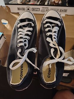 Converse low top size 11 never worn brand new