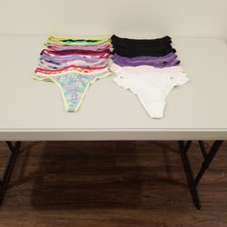 VICTOTIA'S SECRET 23 PAIRS SMALL LOW RISE THONGS