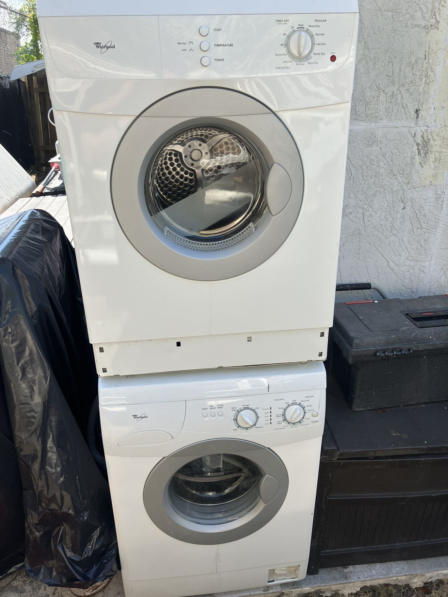 Whirlpool Stackable Washer Dryer