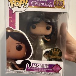 Jasmine (GOLD) with pin #326 Funko Pop Exclusive