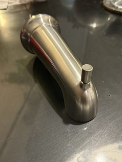 Delta Brushed Nickel Tub Spout w/ Diverter – New Open Box 🔧🚿