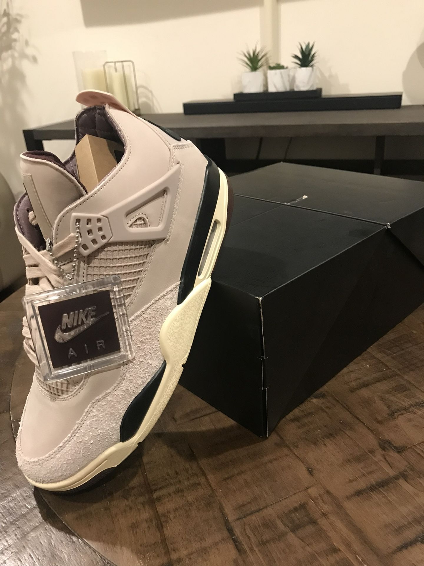 Air Jordan A Ma Maniere Size 10M While You Were Sleeping