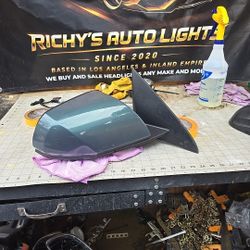 2022-2024 HYUNDAI IONIQ 5 RIGHT POWER FOLDING HEATED DOOR OEM