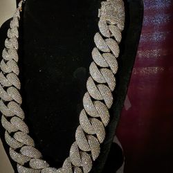 Heavy Cuban 22 Inch 925 