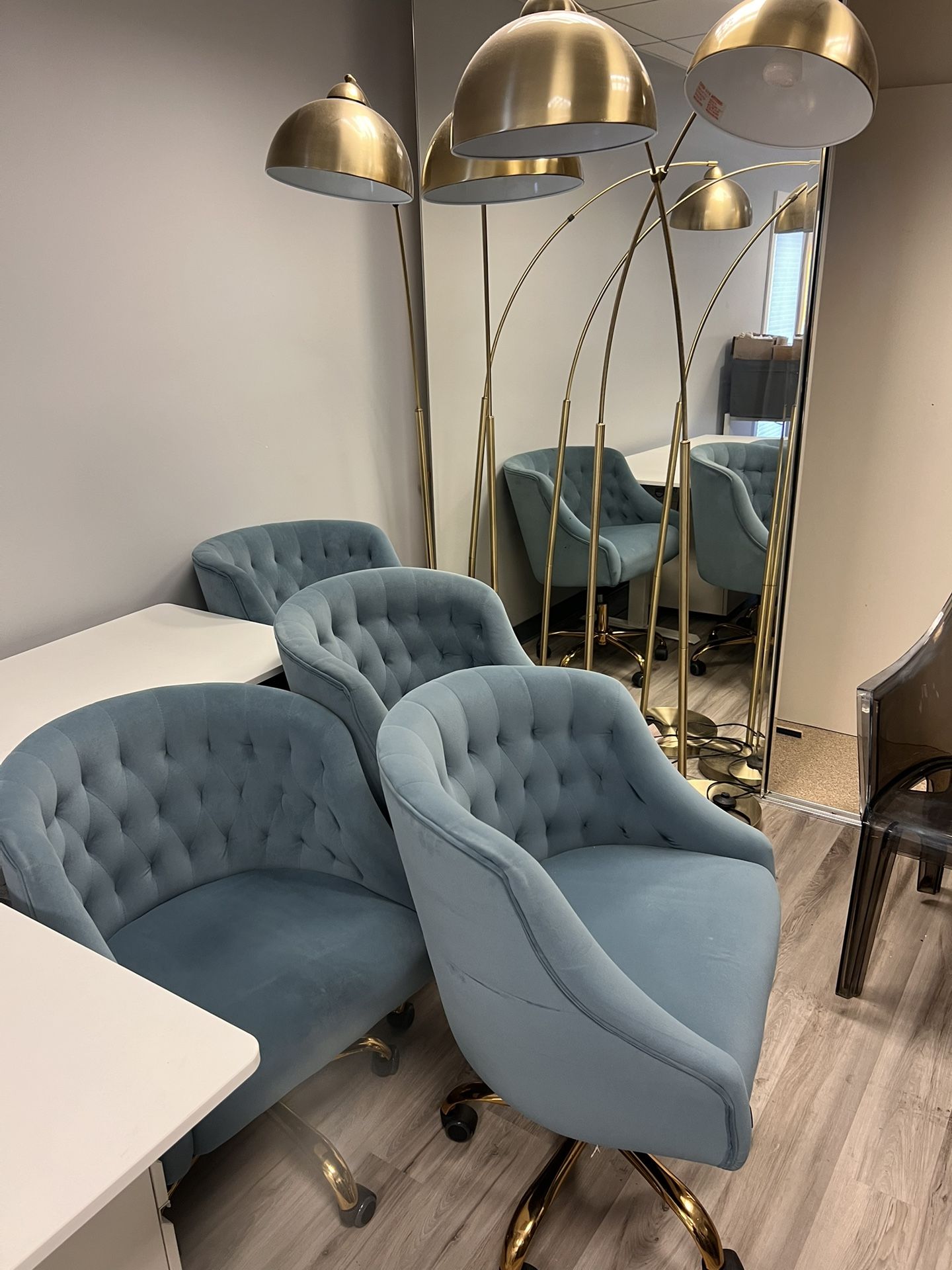 Office Furniture & Supplies Sale – Everything Must Go!