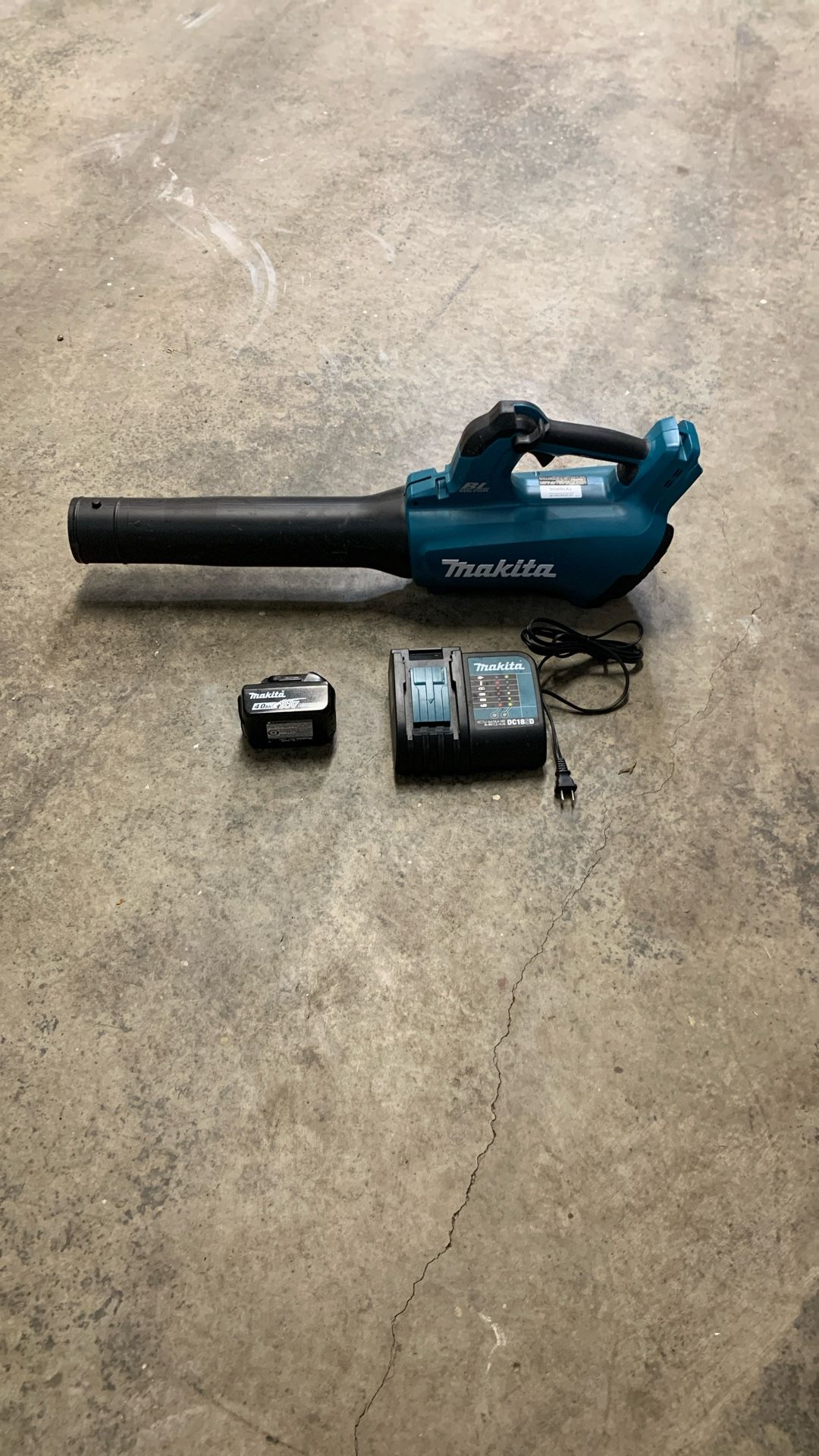 Makita Yard Blower