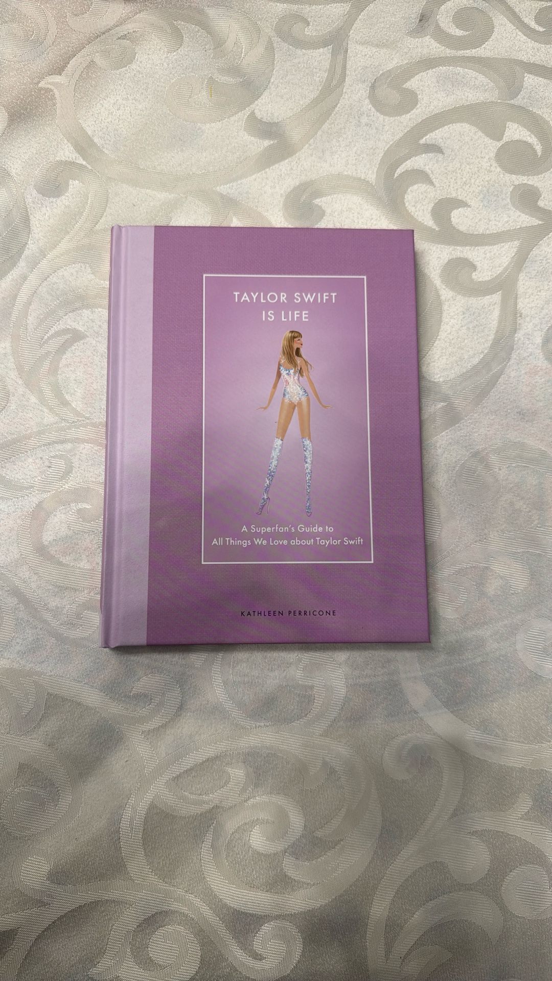 Taylor Swift Is Life - Book