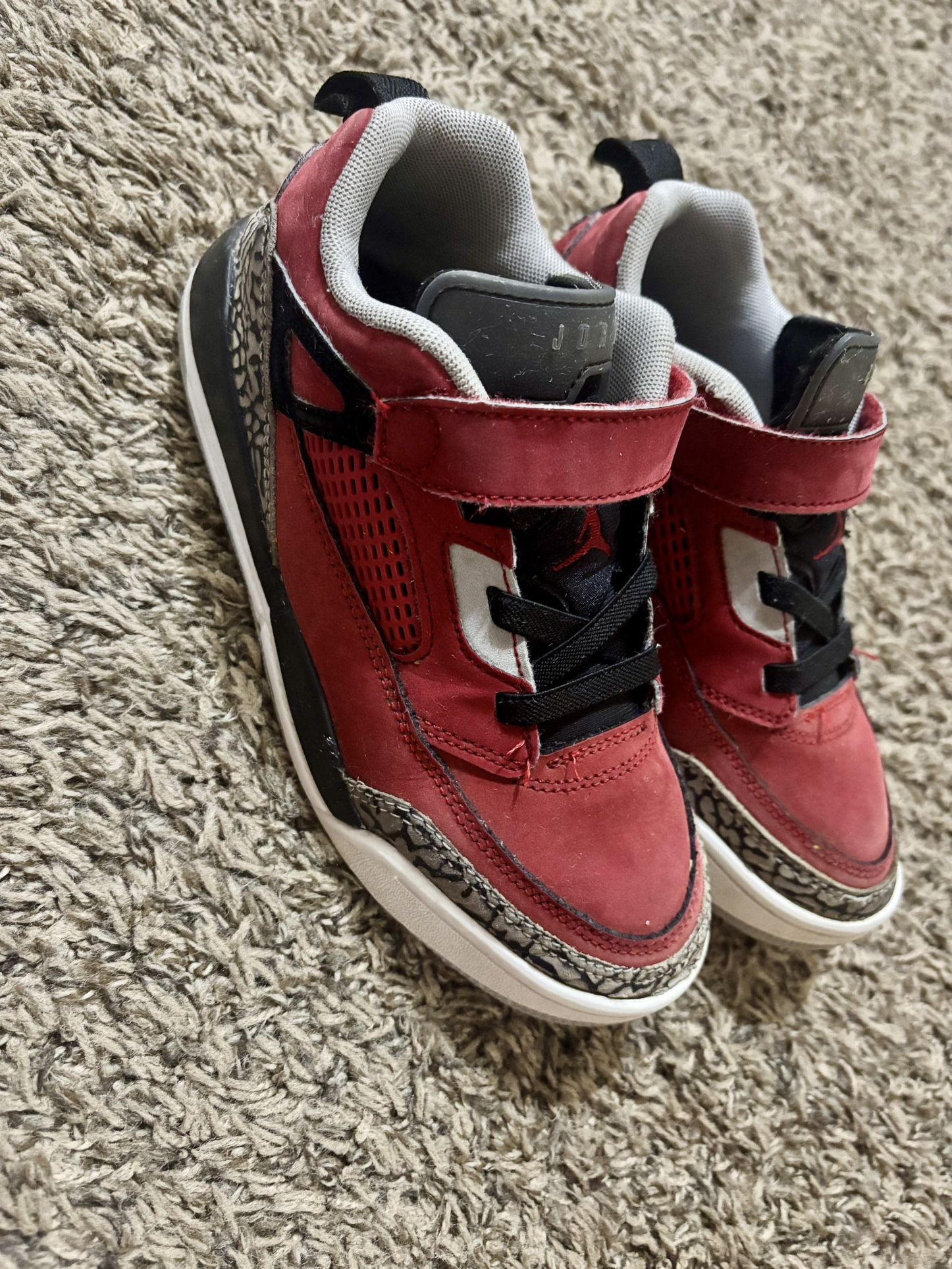 Kids Original Jordan Shoes Size 2.5