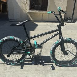 20 Inch BMX Bike For Sale.