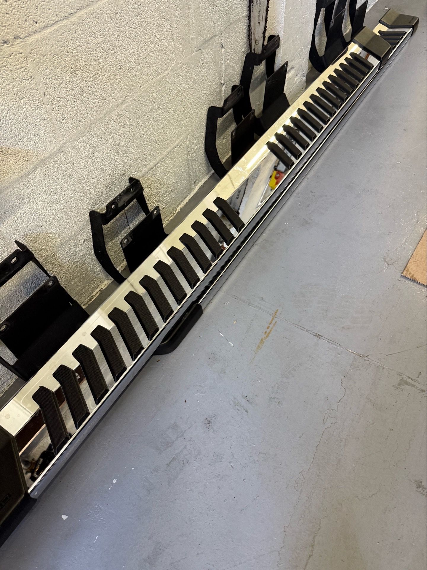 2019 Ford F-250 OEM Running Boards / Side Steps – Like New