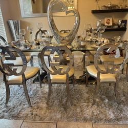 Dining Room Set Gucci Style Seats 8  People