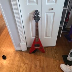 2007 Epiphone Mini Flying V Wee Vee Tiny Scale Guitar 5 LBS