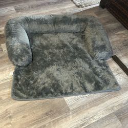 Paws Council Lounger