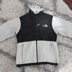 Women's Denali Jacket - Size: Small 