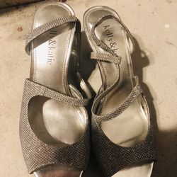 Silver High Heels Size 5.5 Women . They Are Brand New , Just $7 
